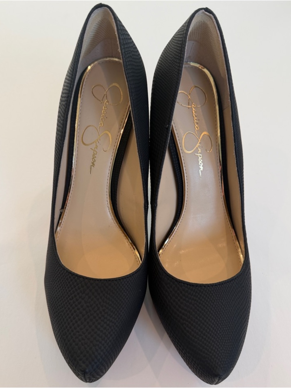 New Jessica Simpson Black Textured Pointed-Toe Pumps, 8.5